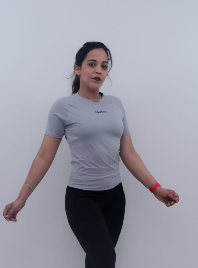 Compression Half Sleeves Grey T-shirt (Women's)