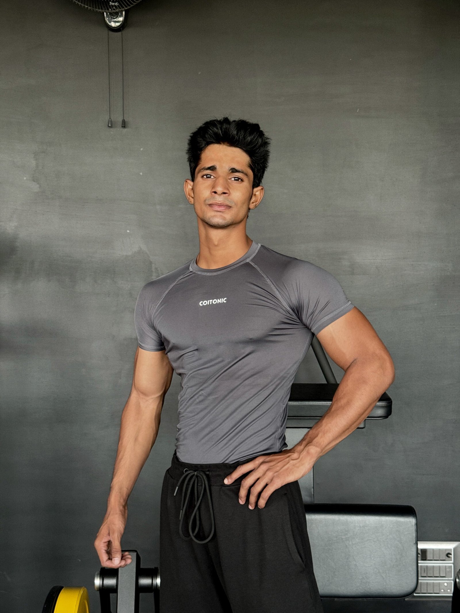 Compression Half Sleeves Dark Grey T-shirt - Image 3