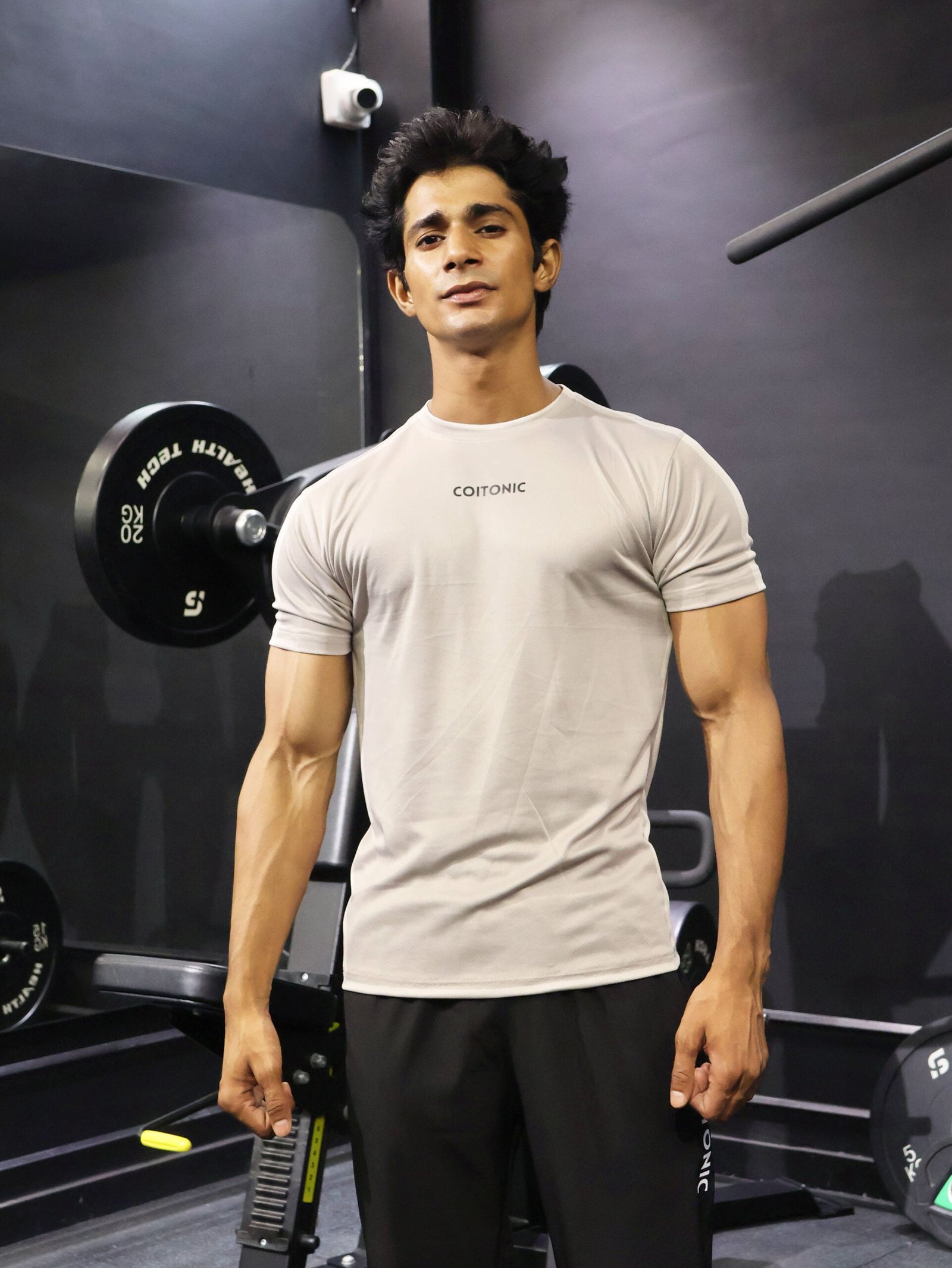 Coitonic Slim Fit T-Shirt – Beige - Image 3